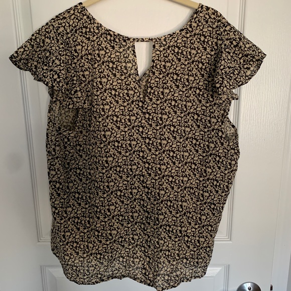 Banana Republic Light Weight Blouse - Picture 3 of 3